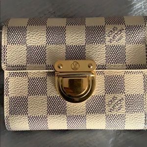 Louis Vuitton damier wallet